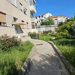 Kike Split